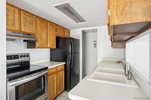 9 Amesbury St