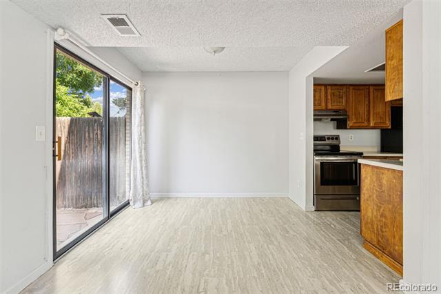 9 Amesbury St