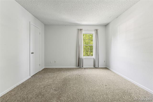9 Amesbury St