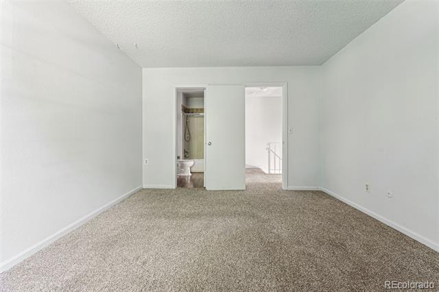 9 Amesbury St