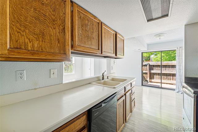 9 Amesbury St
