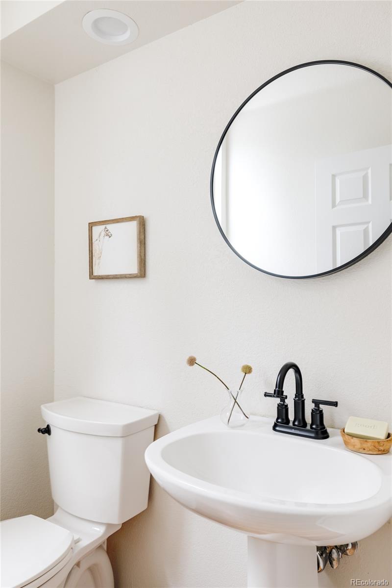 3689 Heatherwood Way