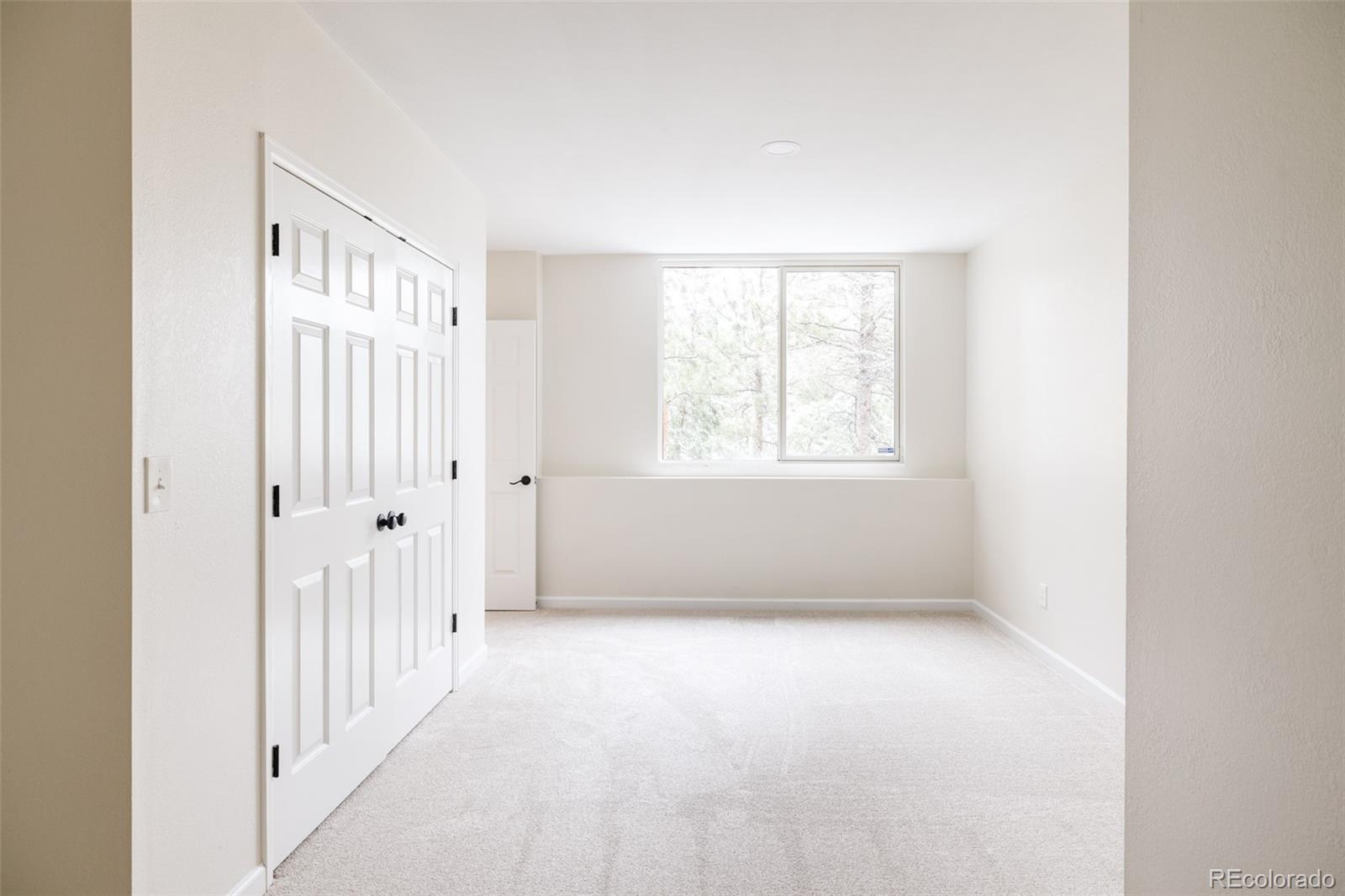 3689 Heatherwood Way