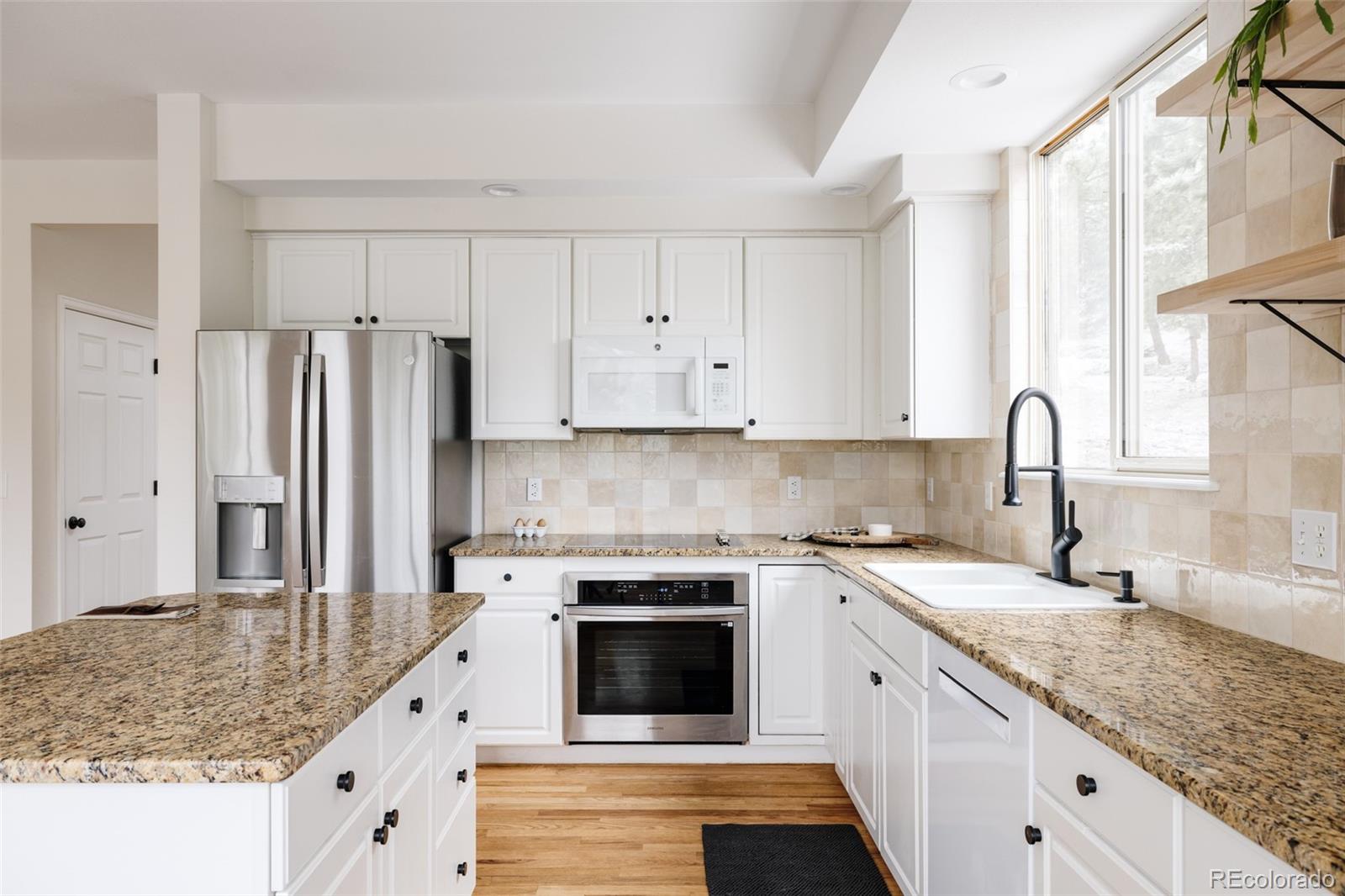 3689 Heatherwood Way