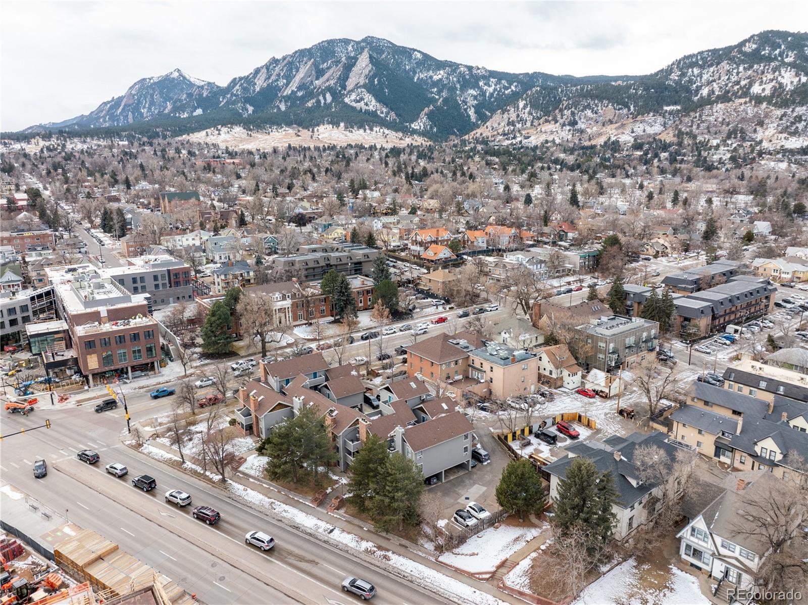 1405 Broadway Unit: 303