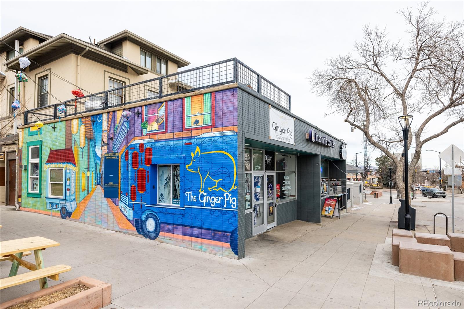 1405 Broadway Unit: 303