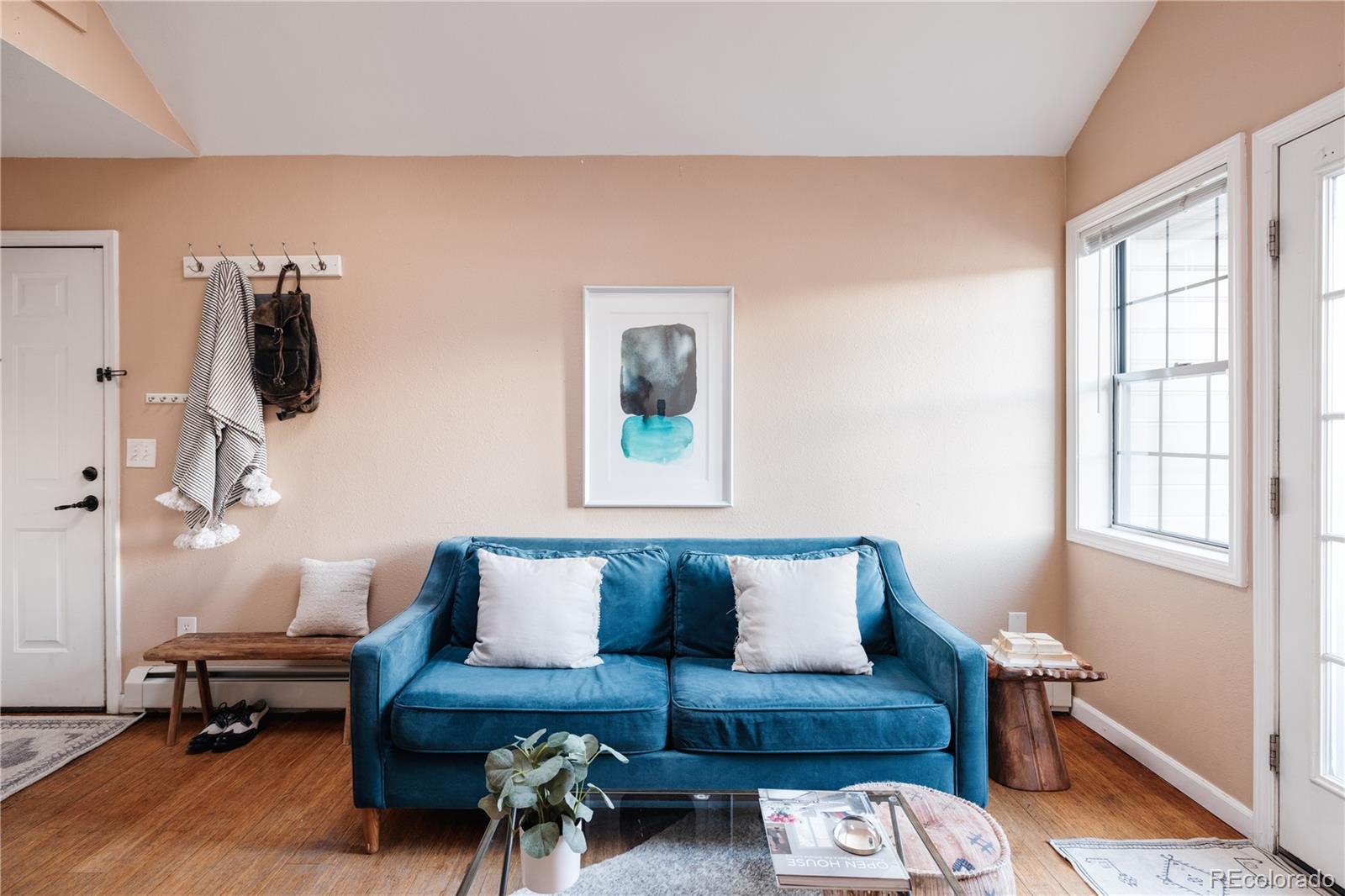 1405 Broadway Unit: 303