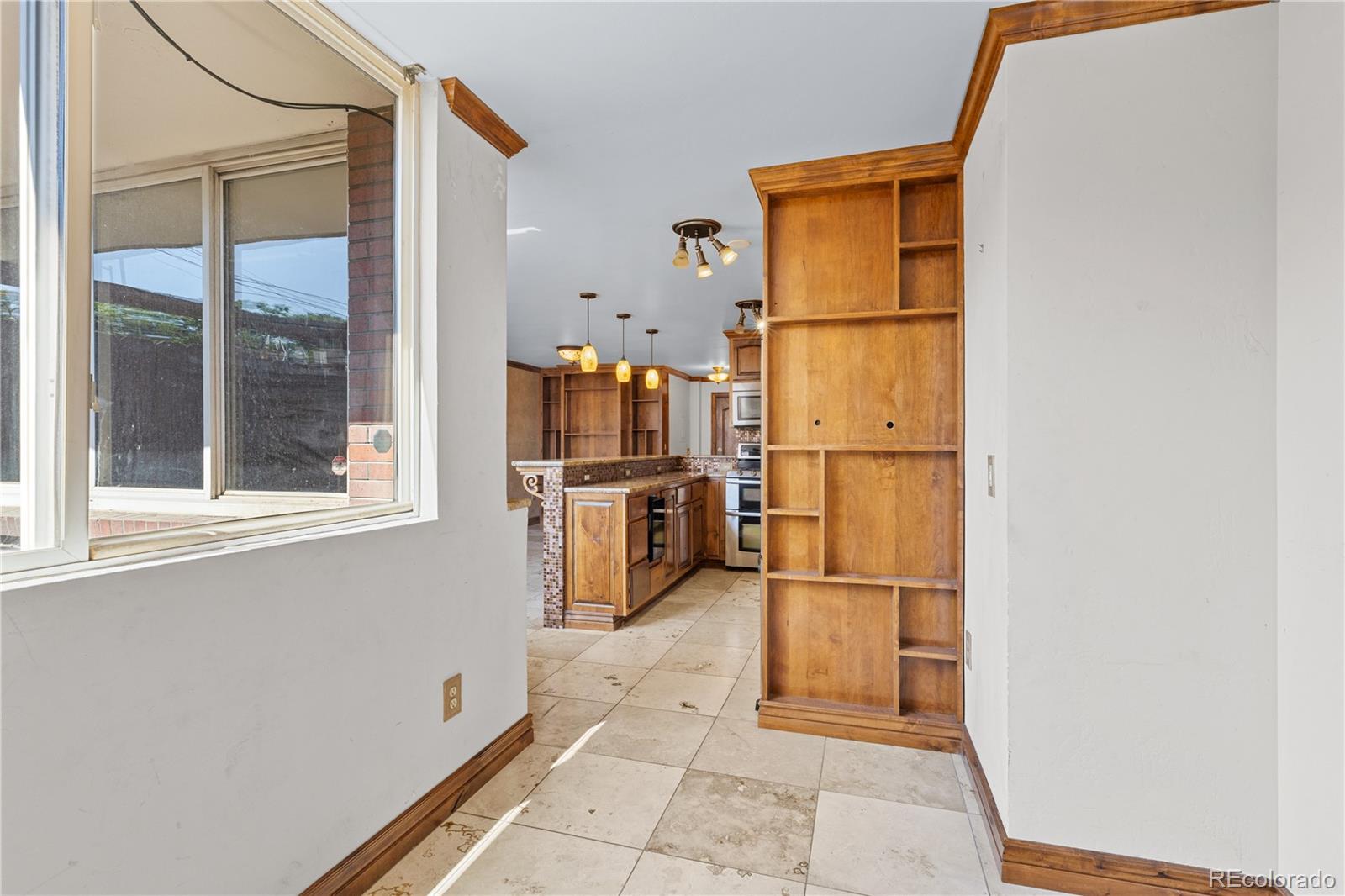 1196 N Grant Street Unit: 106