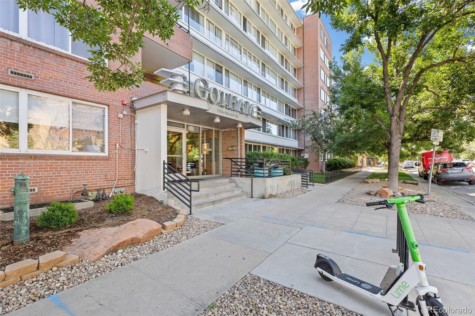 1196 N Grant Street Unit: 106