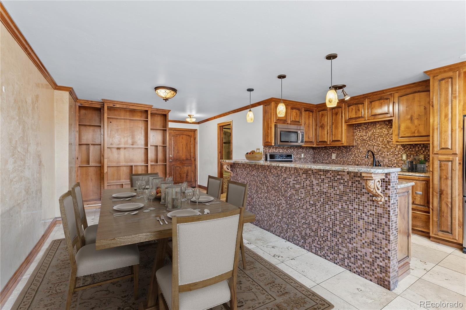 1196 N Grant Street Unit: 106