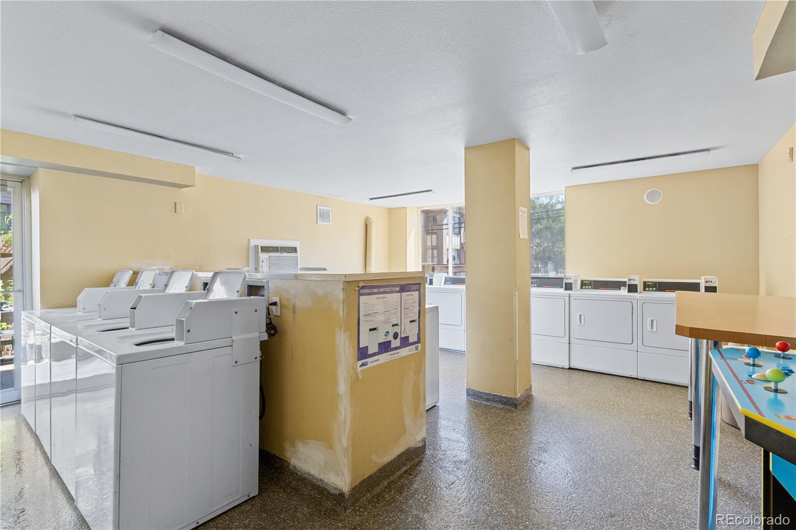 1196 N Grant Street Unit: 106