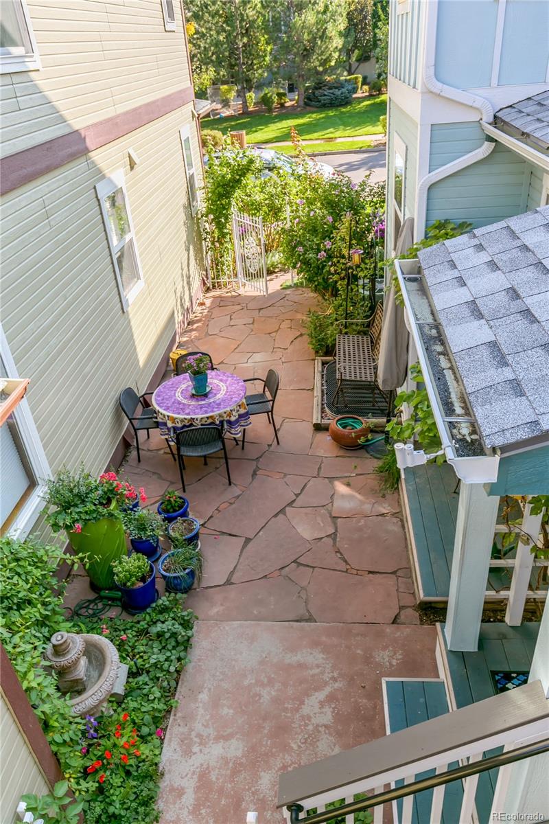 4523 W 36th Place