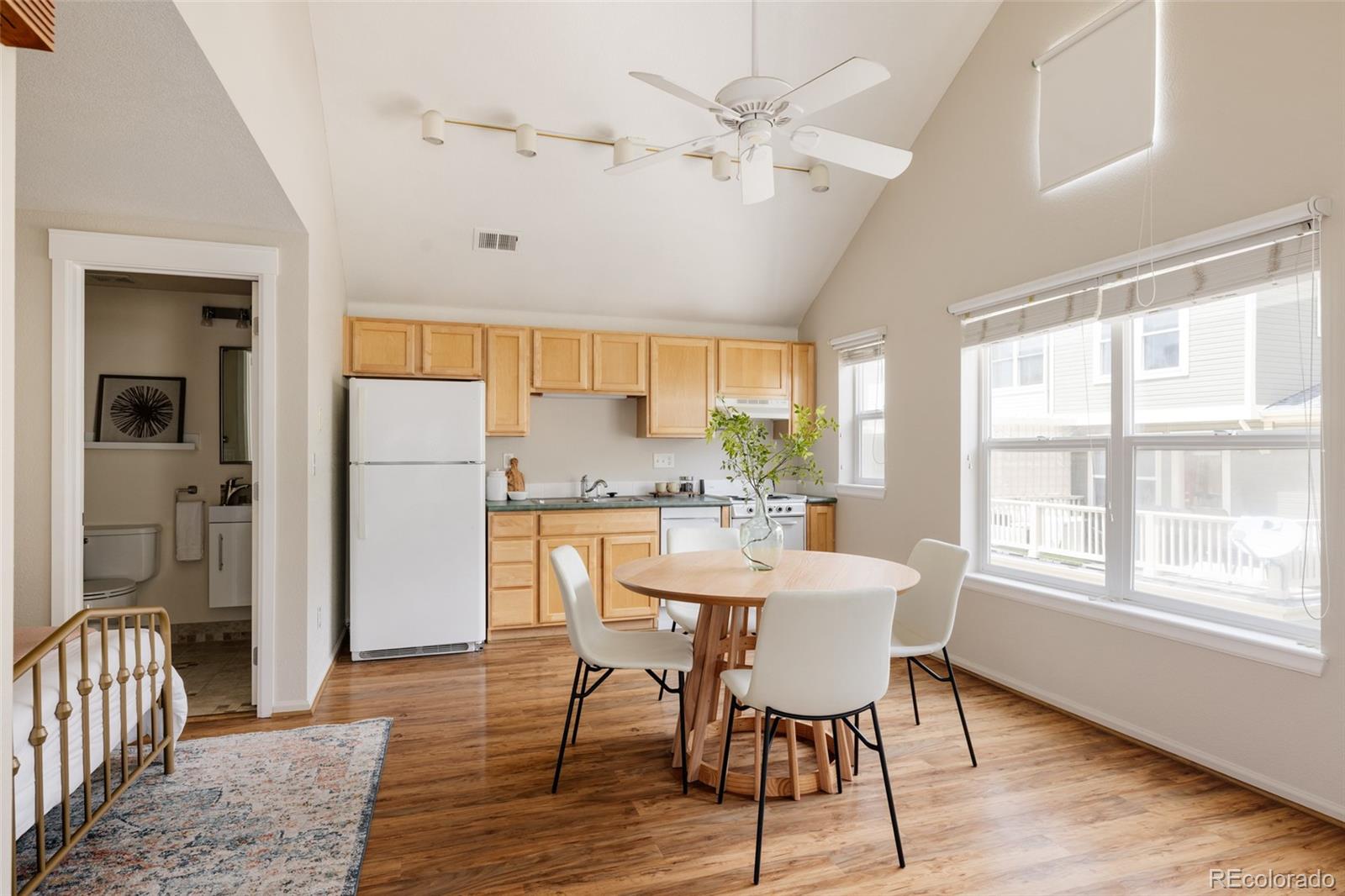 4523 W 36th Place