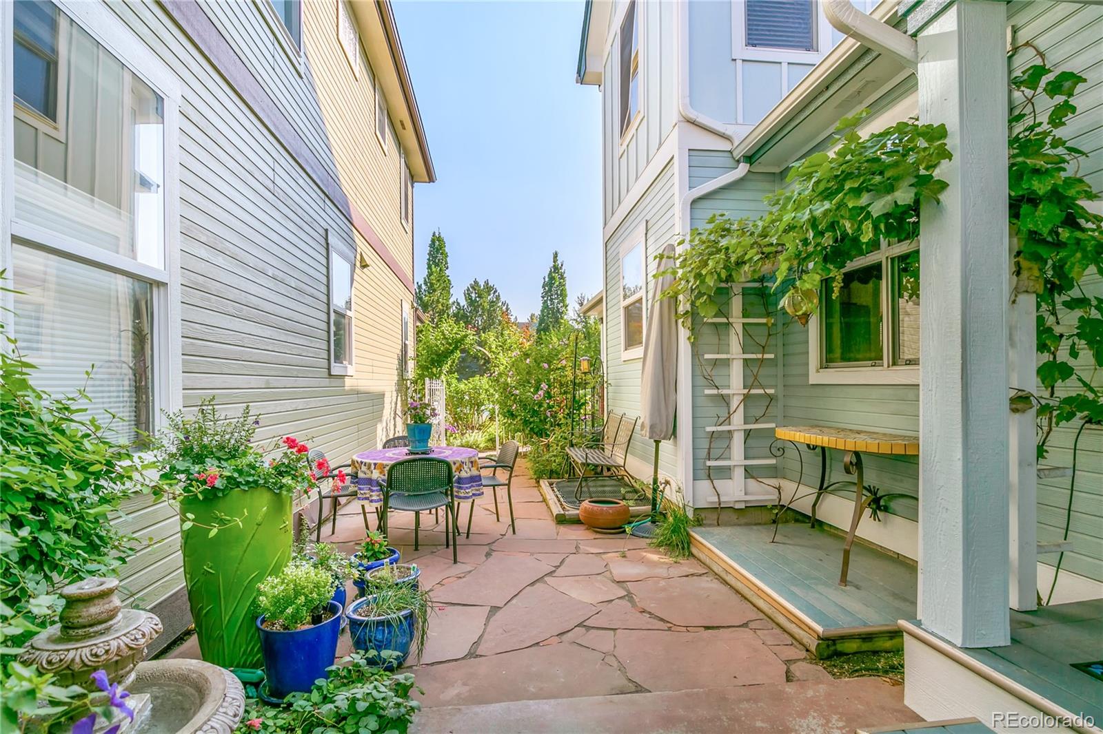 4523 W 36th Place