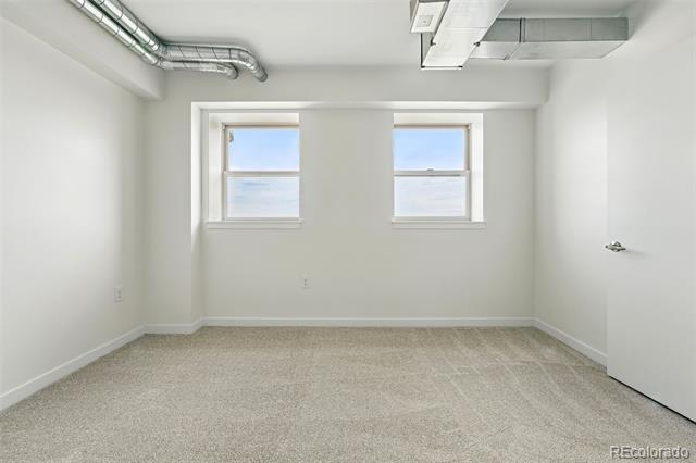 2835 W Parkside Place Unit: 305