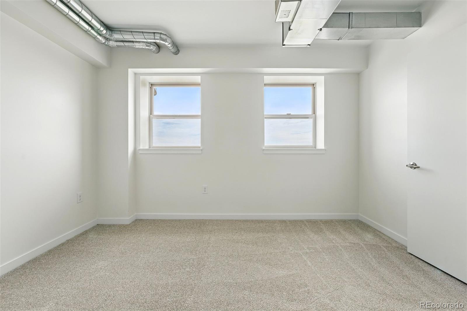 2835 W Parkside Place Unit: 305