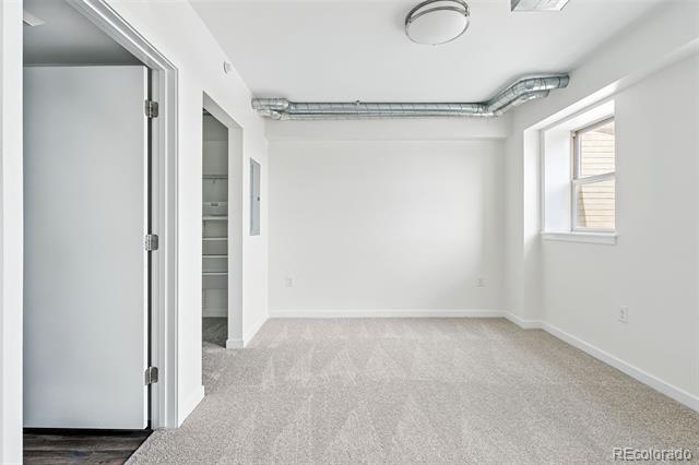2835 W Parkside Place Unit: 305