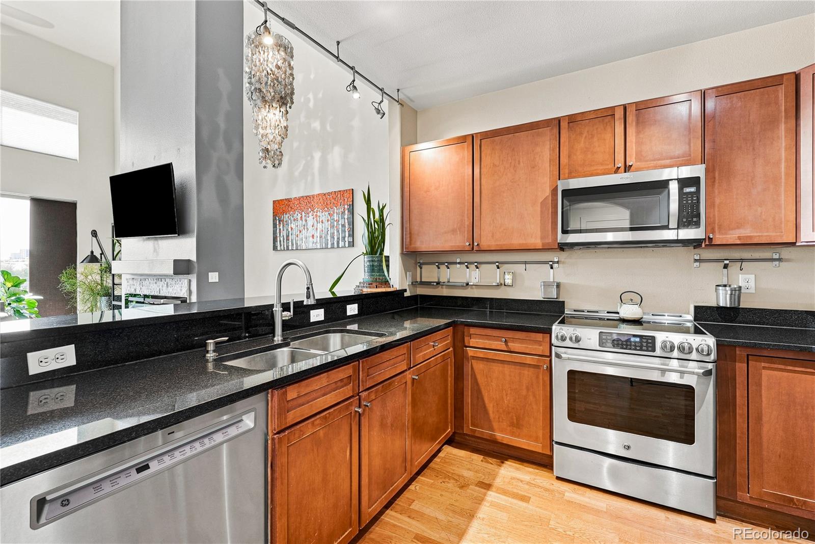9019 E Panorama Circle Unit: D501