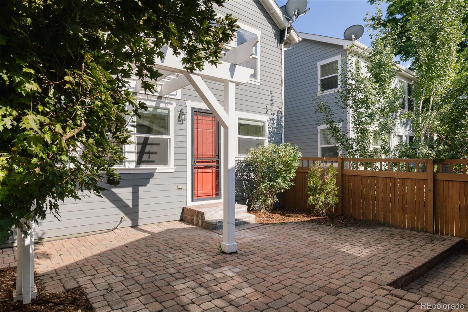 2965 Emporia Street