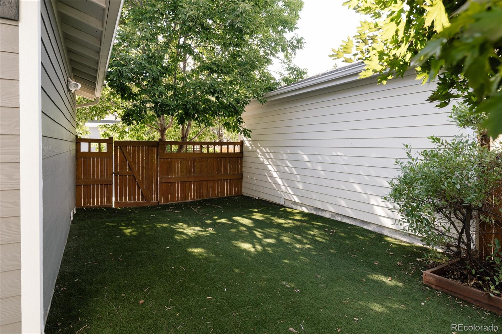 2965 Emporia Street