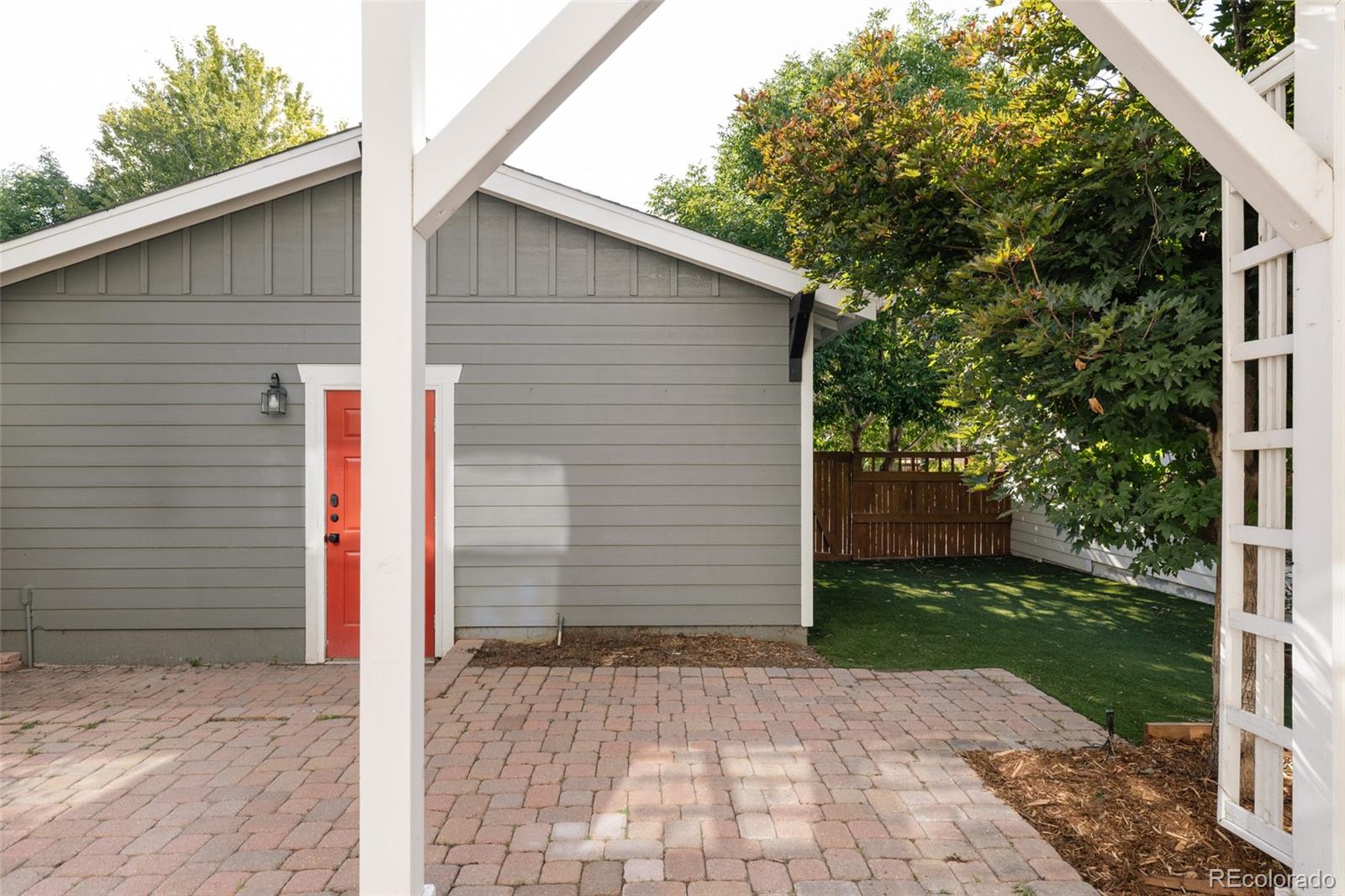 2965 Emporia Street