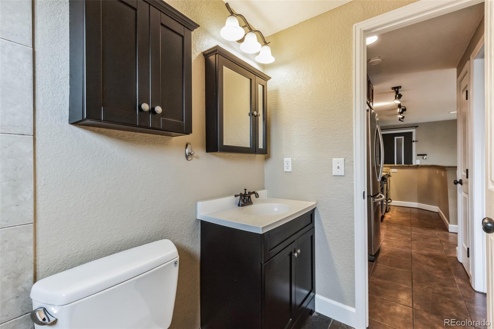 1 Pearl St Unit: 204