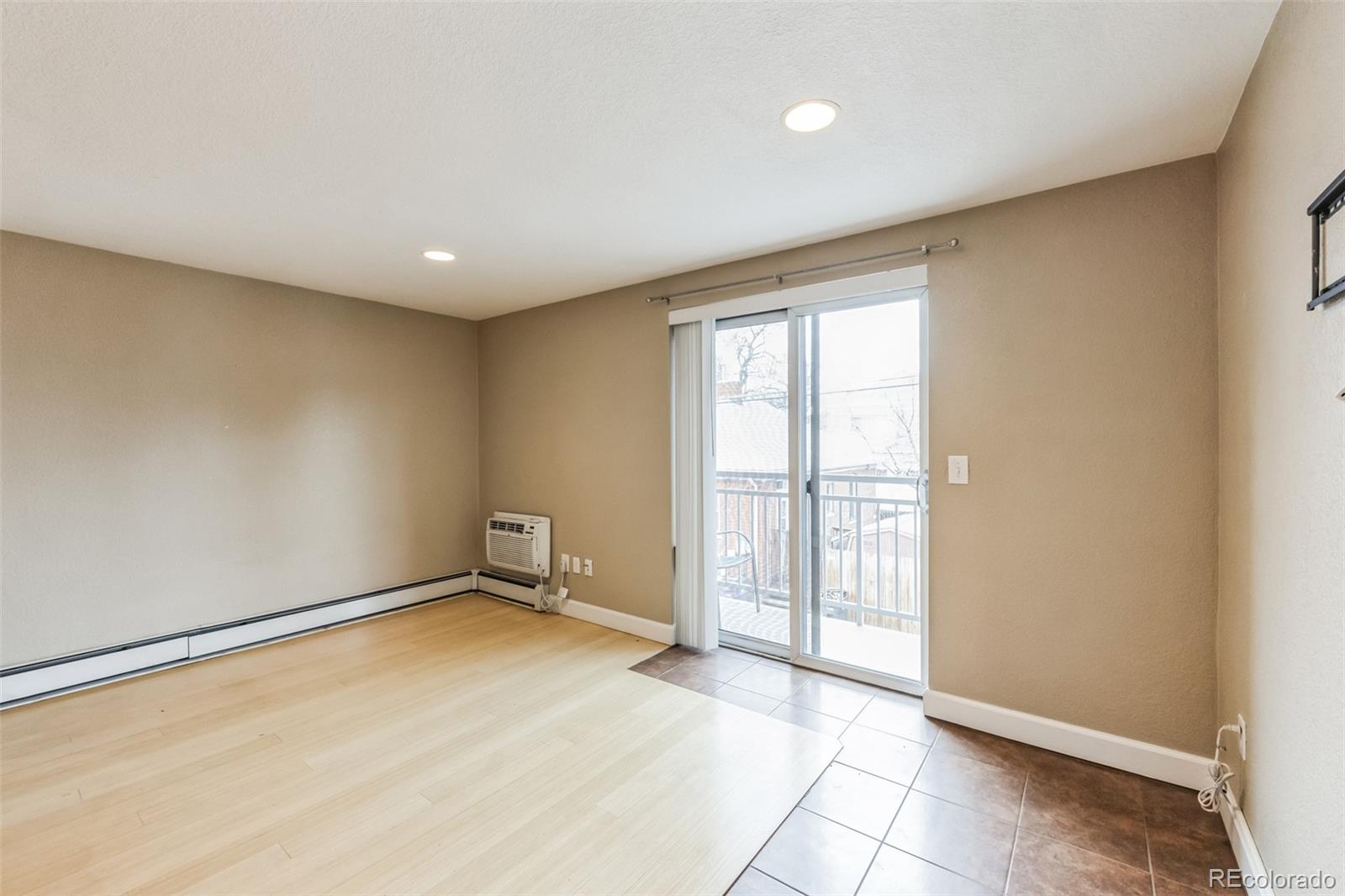 1 Pearl St Unit: 204