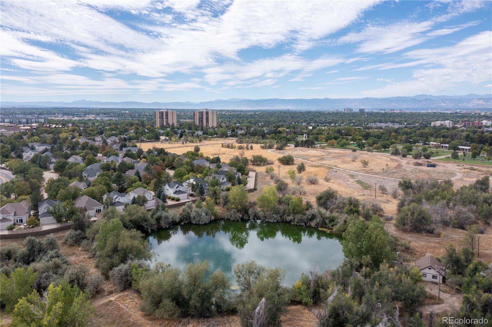 1011 S Valentia St Unit: 50