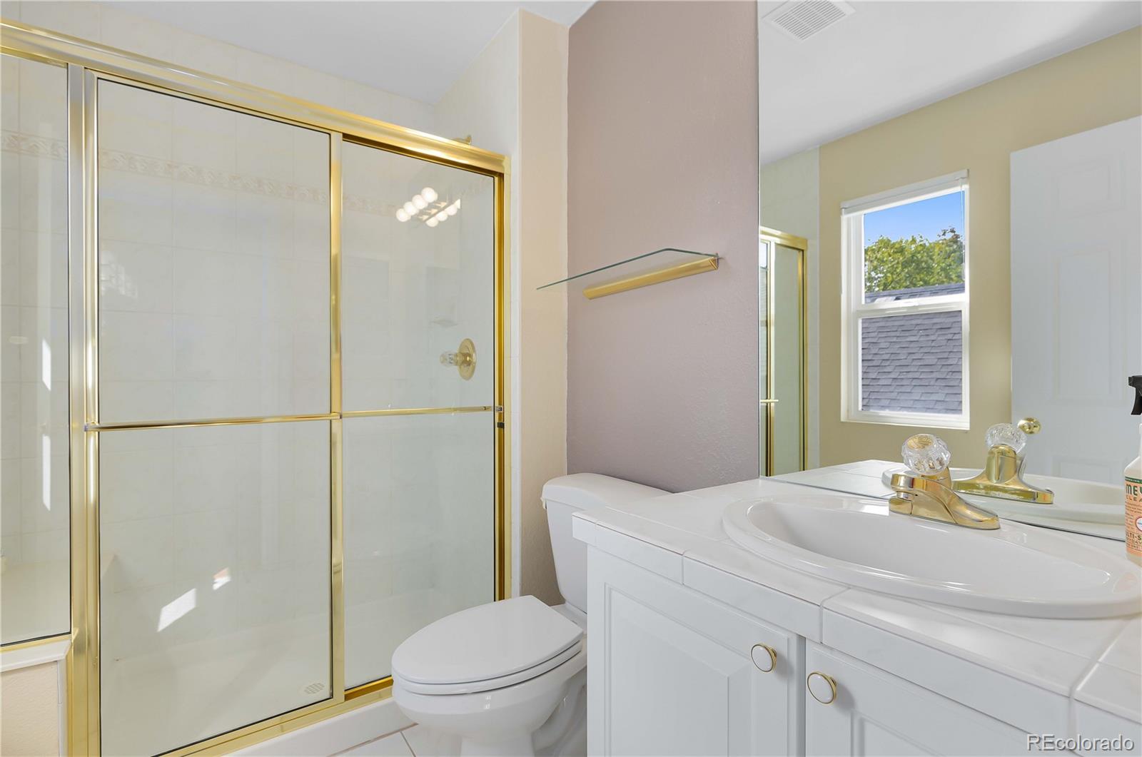 1011 S Valentia St Unit: 50