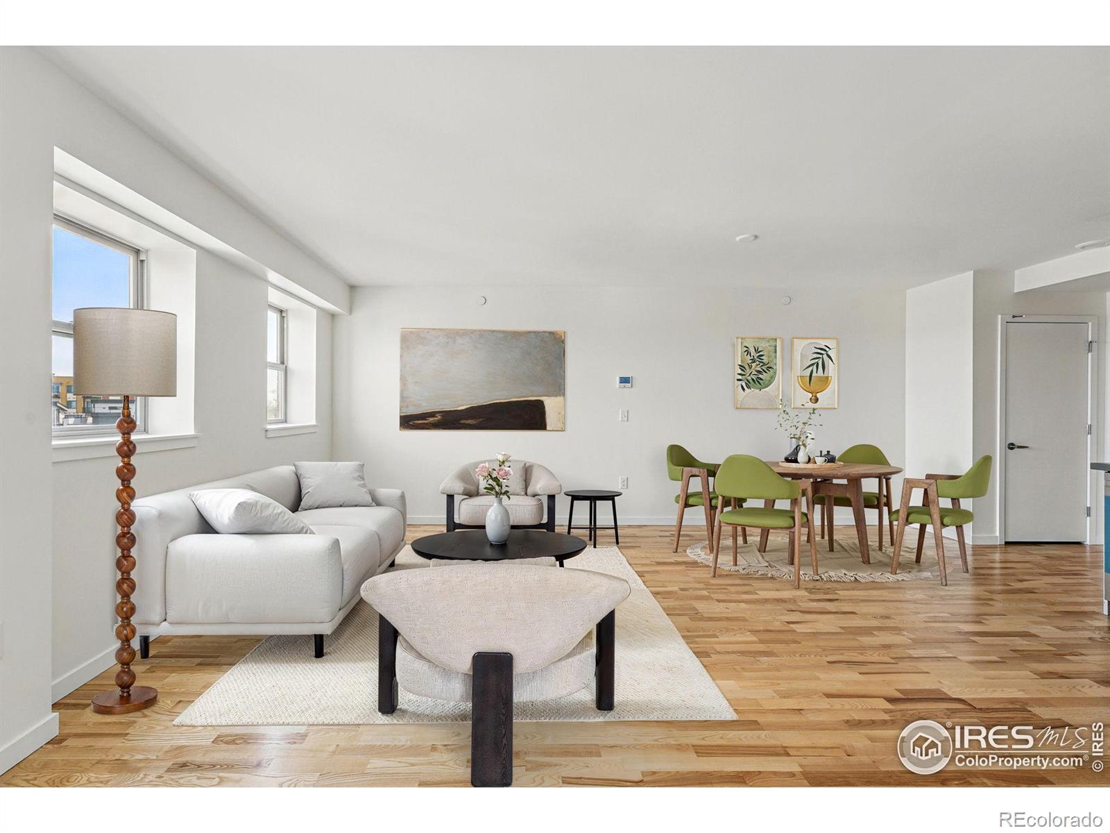 2835 W Parkside Place Unit: 305