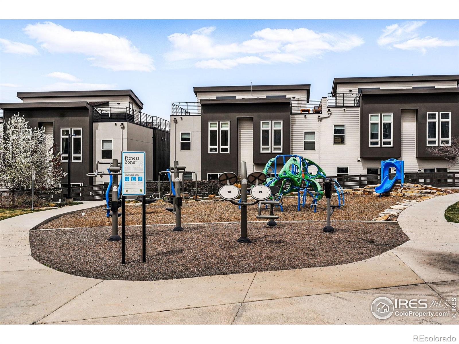 2835 W Parkside Place Unit: 305