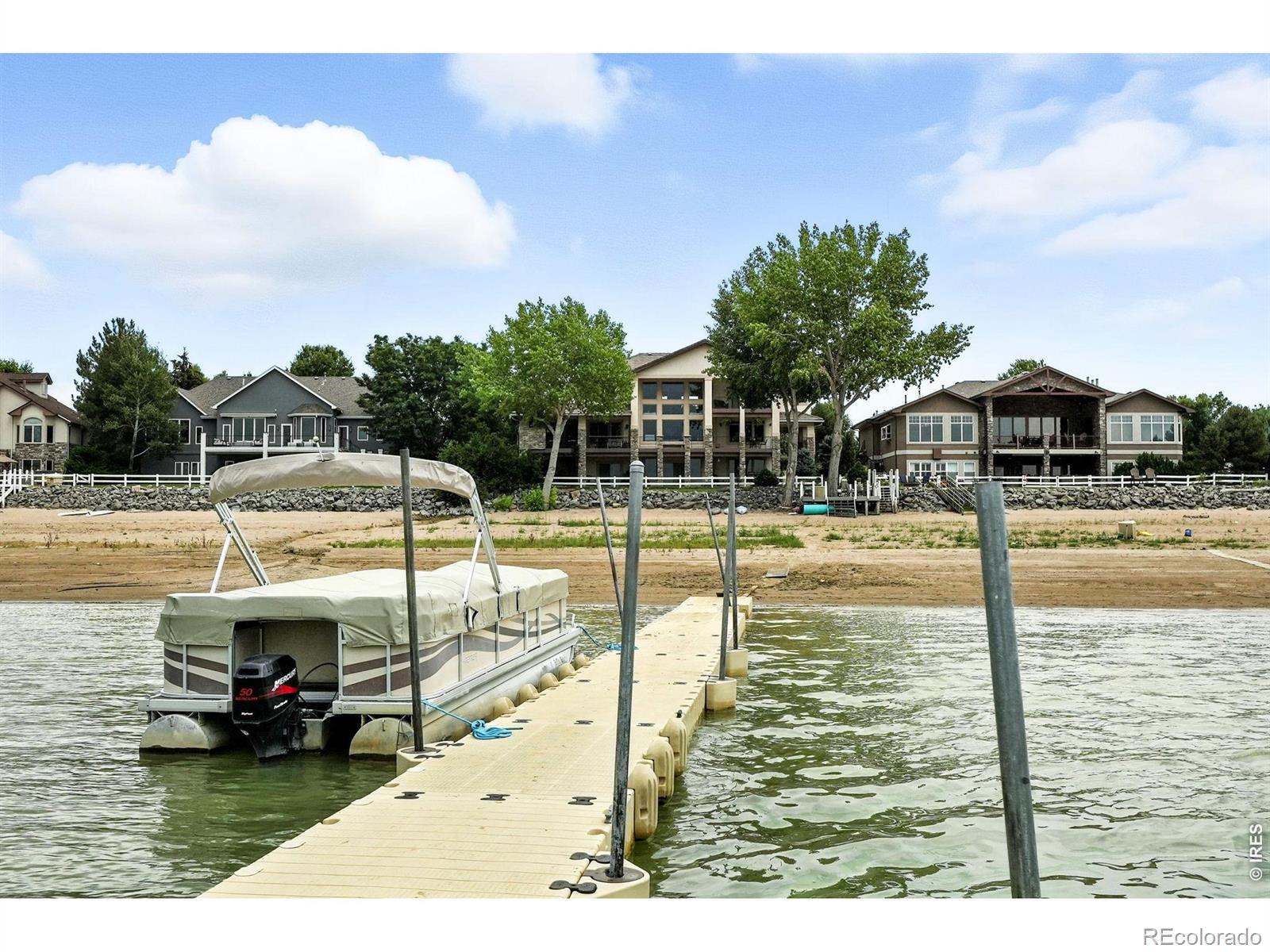 4725 Valley Oak Drive