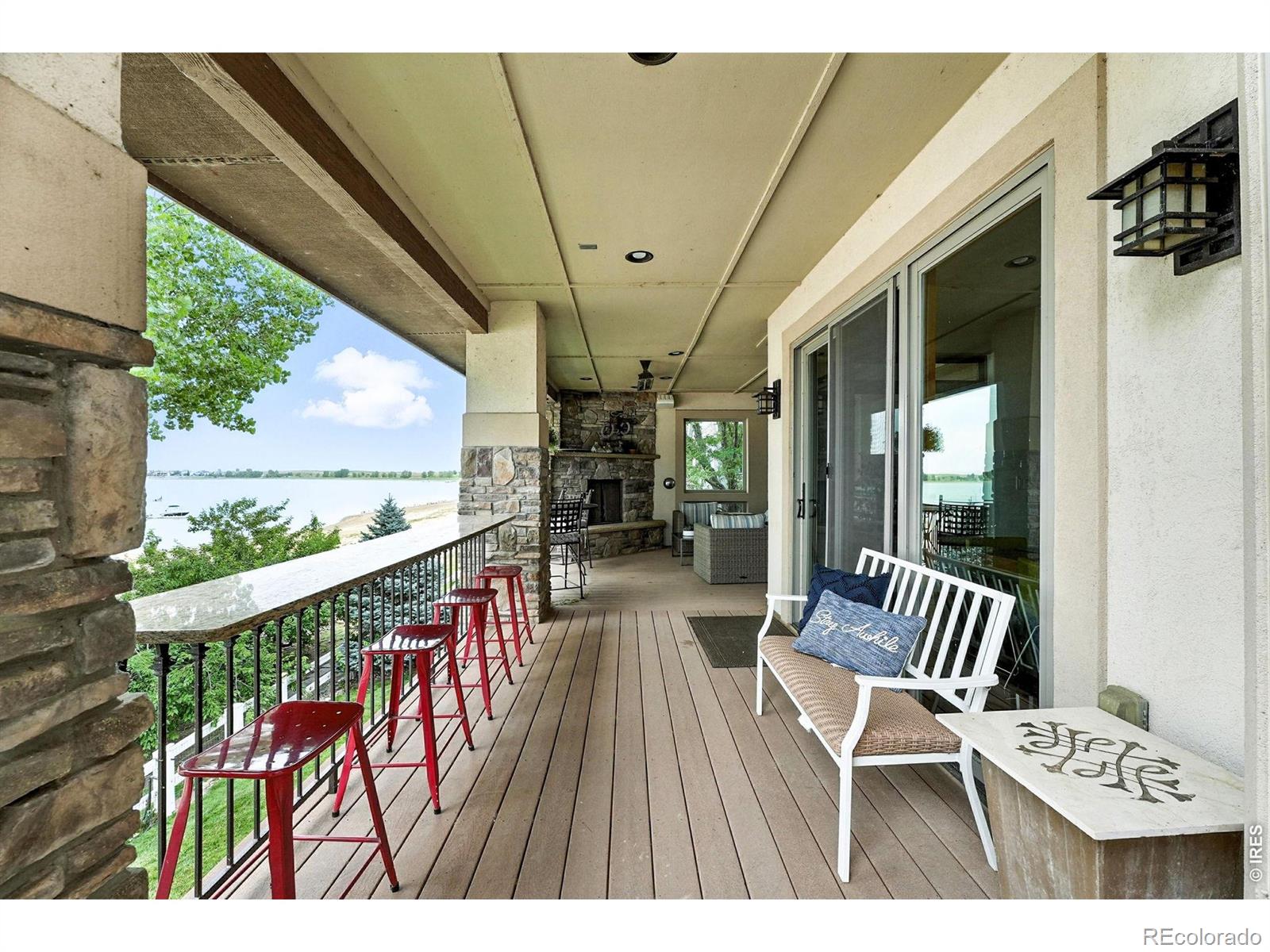 4725 Valley Oak Drive