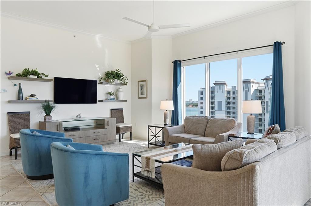 4183 Bay Beach LN Unit: 3P1