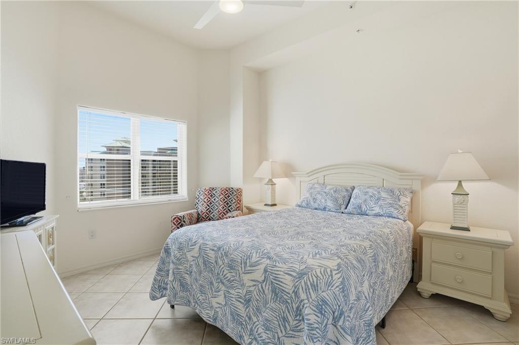 4183 Bay Beach LN Unit: 3P1