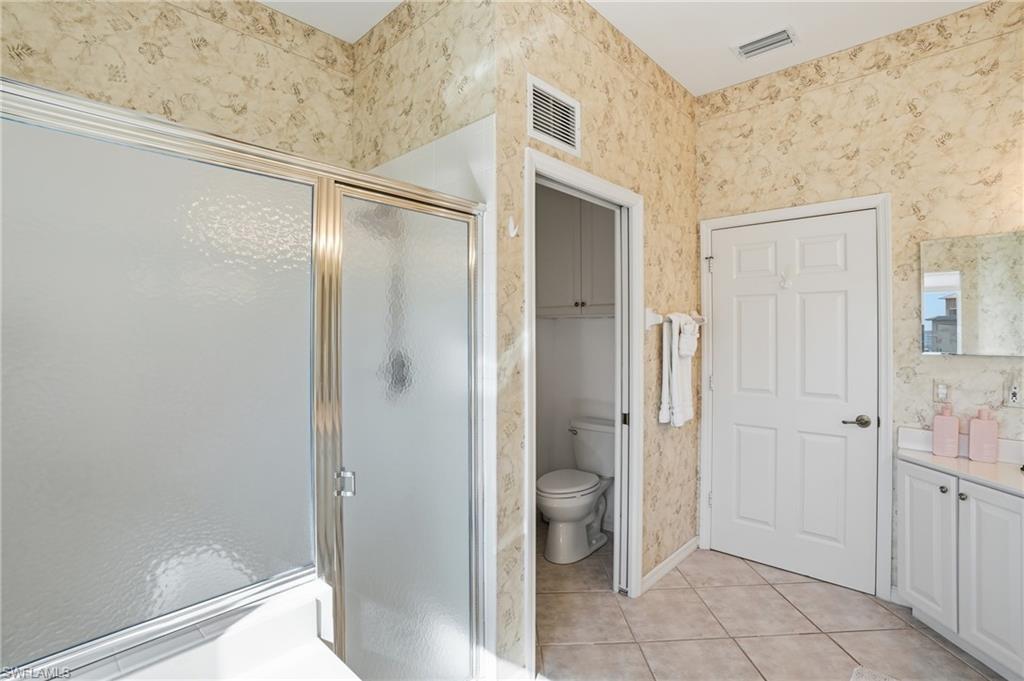 4183 Bay Beach LN Unit: 3P1