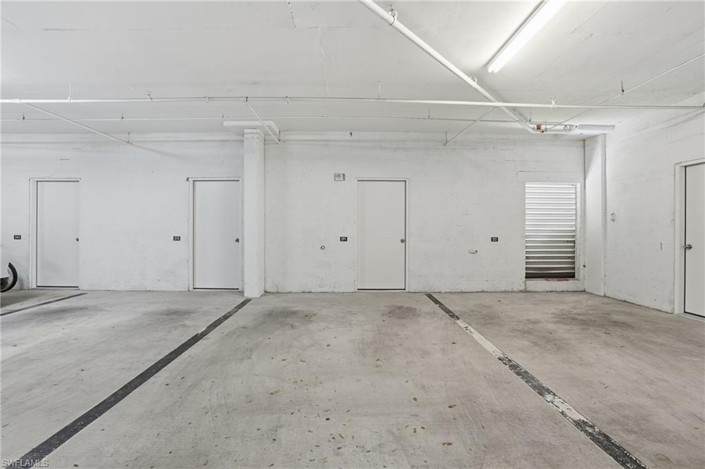 4183 Bay Beach LN Unit: 3P1