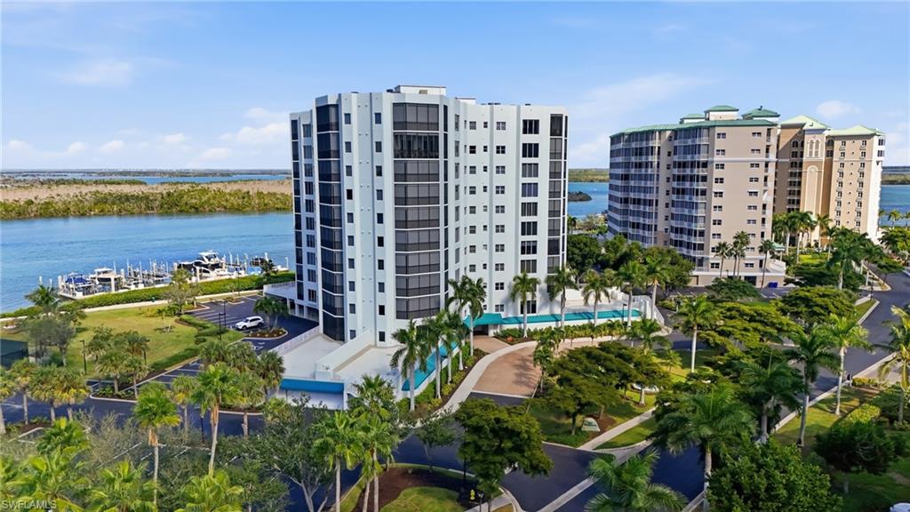 4183 Bay Beach LN Unit: 3P1