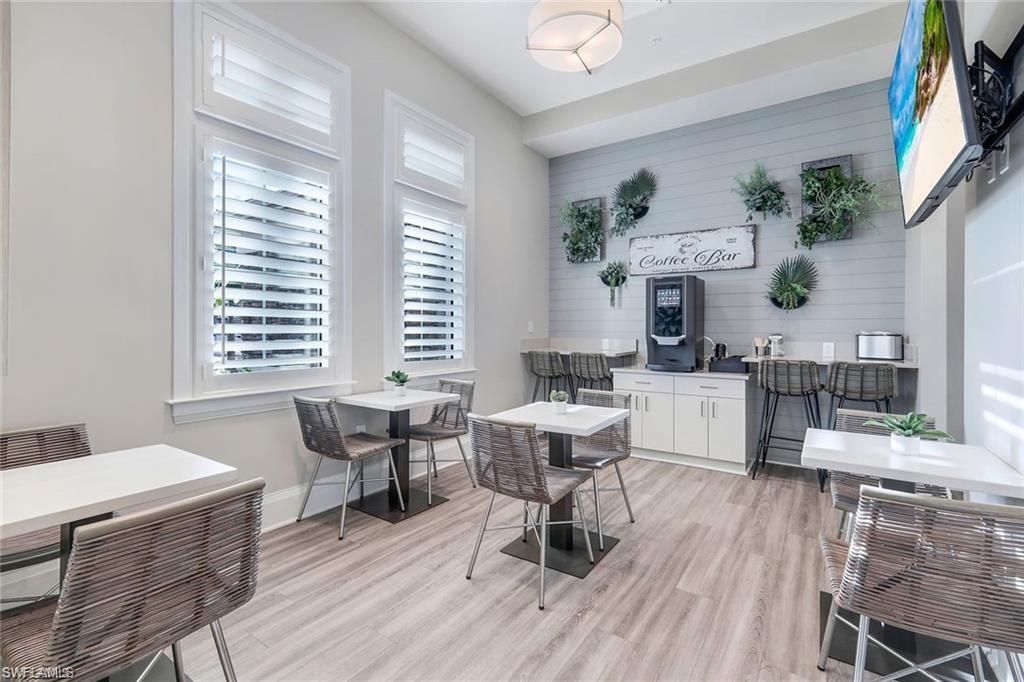11045 Hanging Vine DR