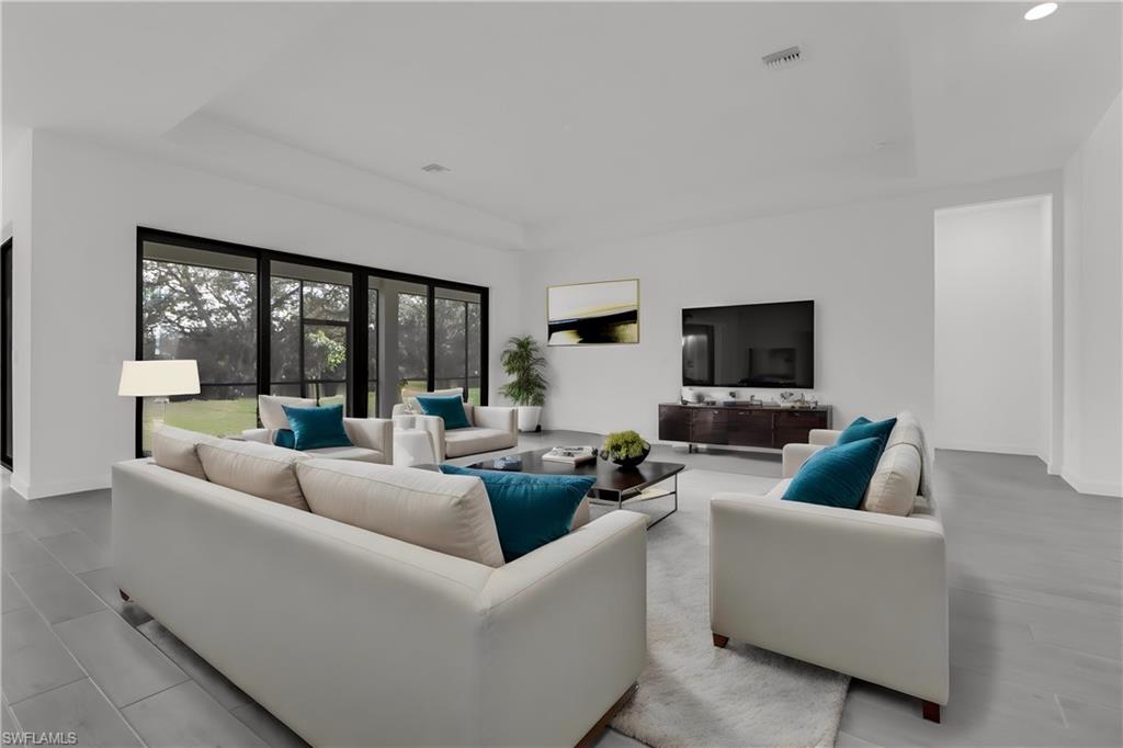 11045 Hanging Vine DR