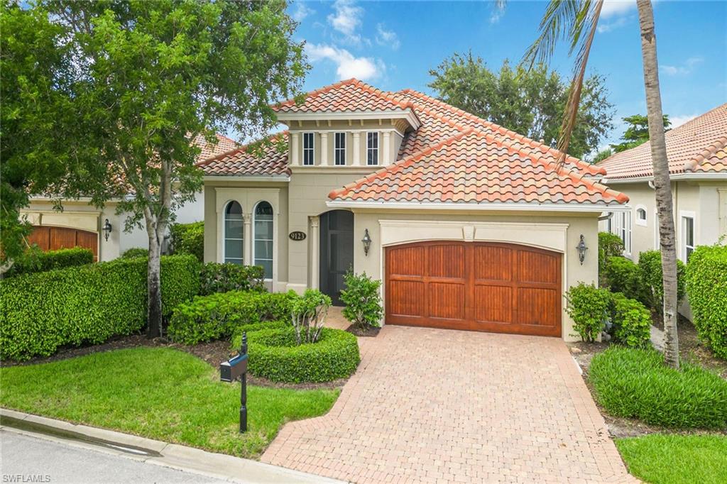 9123 Cherry Oaks LN