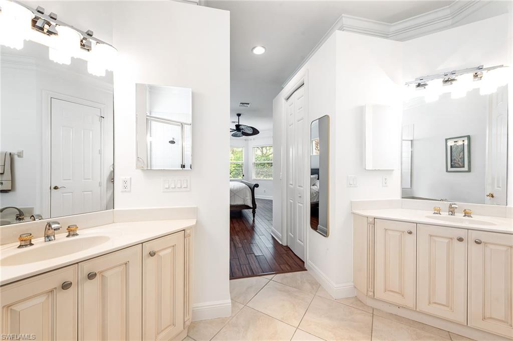 9123 Cherry Oaks LN