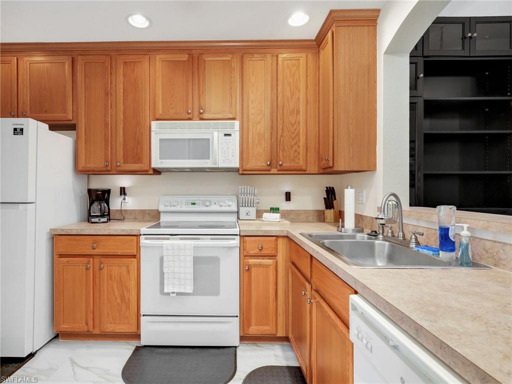 7755 Woodbrook CIR # 3802