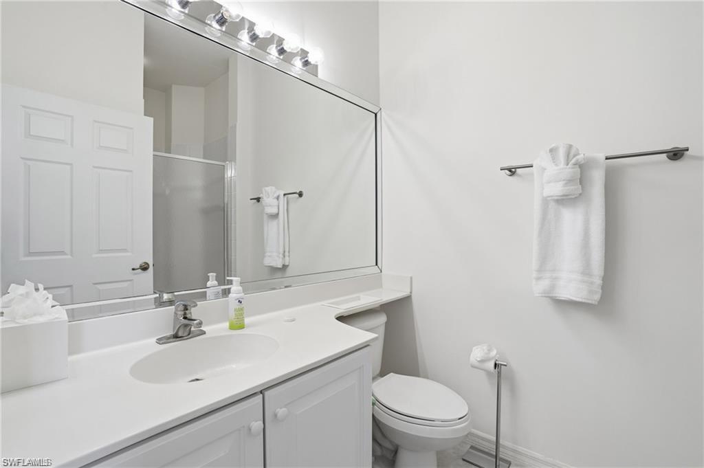 4183 BAY BEACH LN 3P1