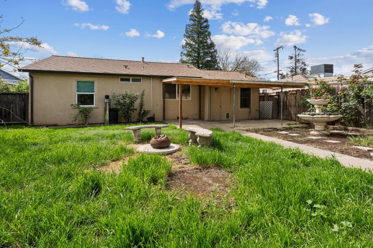 163 Del Monte Avenue