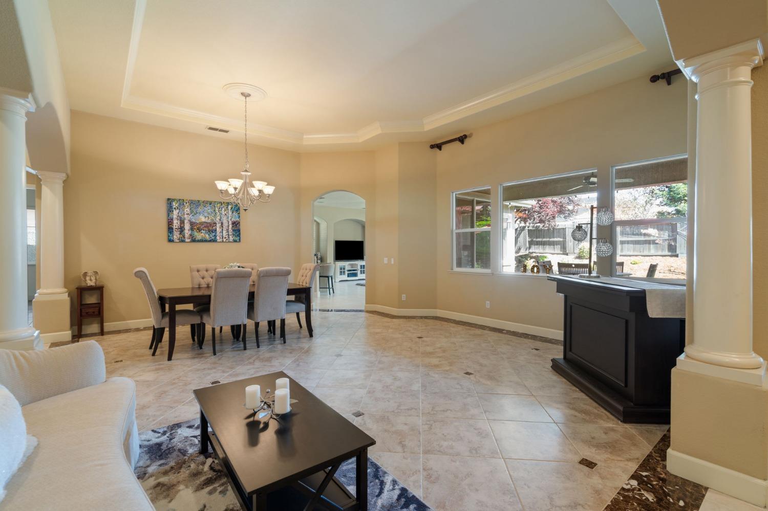 5016 Archcrest Way
