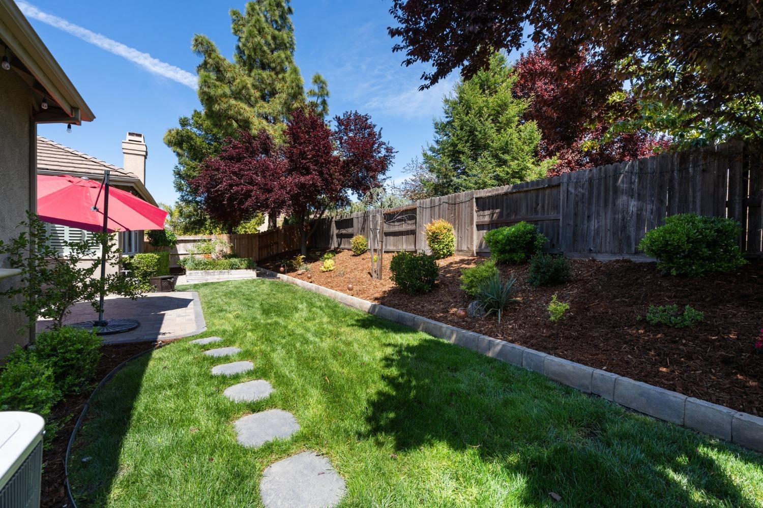 5016 Archcrest Way