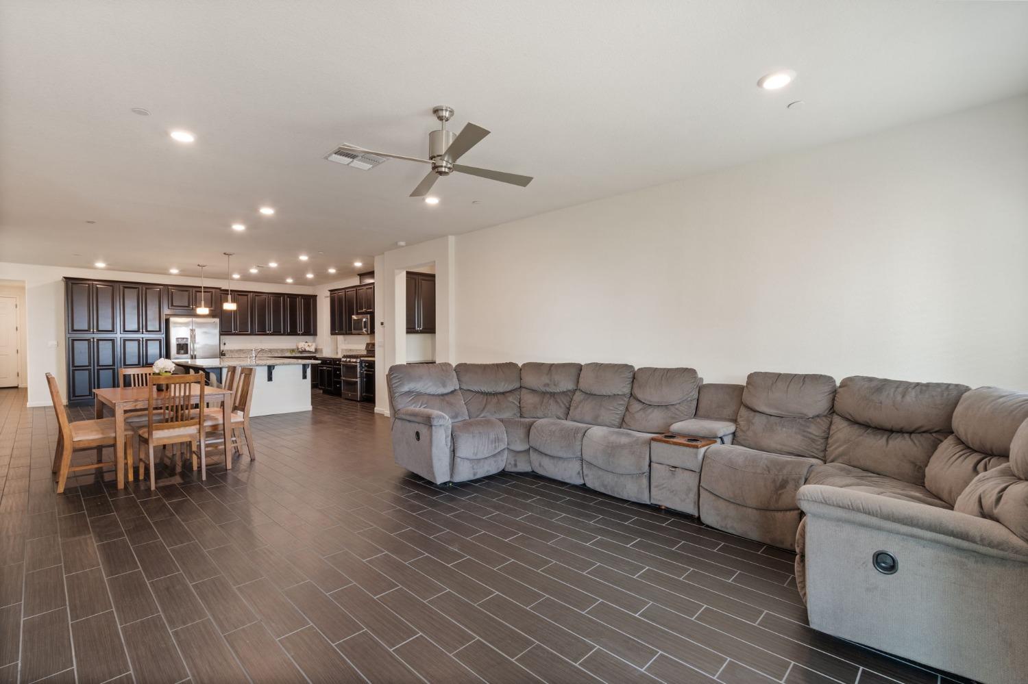 5105 Copper Sunset Way
