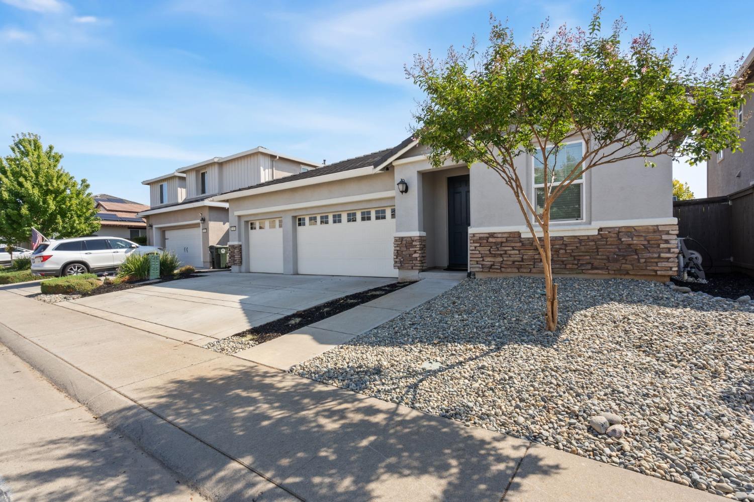 5105 Copper Sunset Way