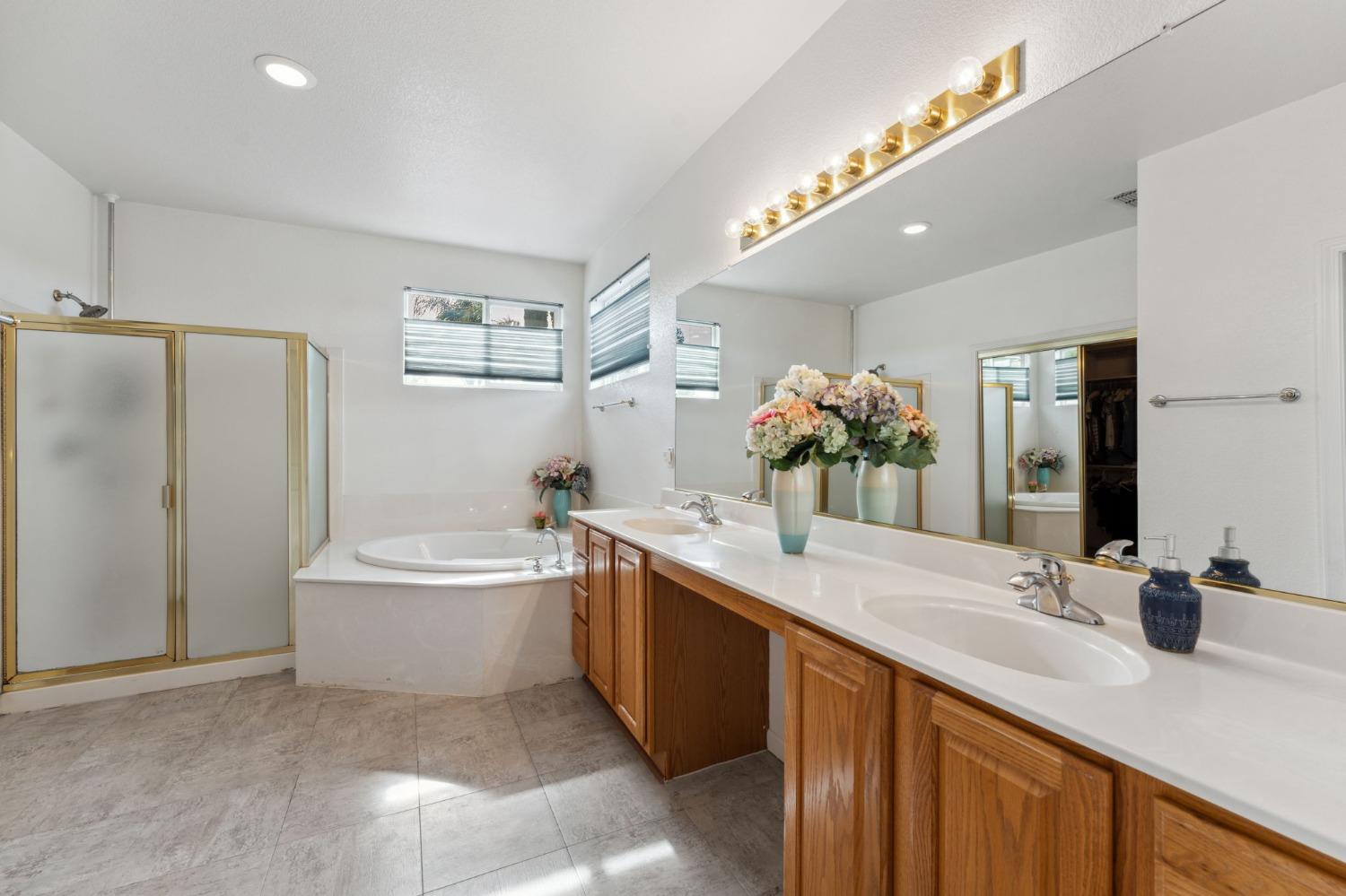 7 Mckilt Court